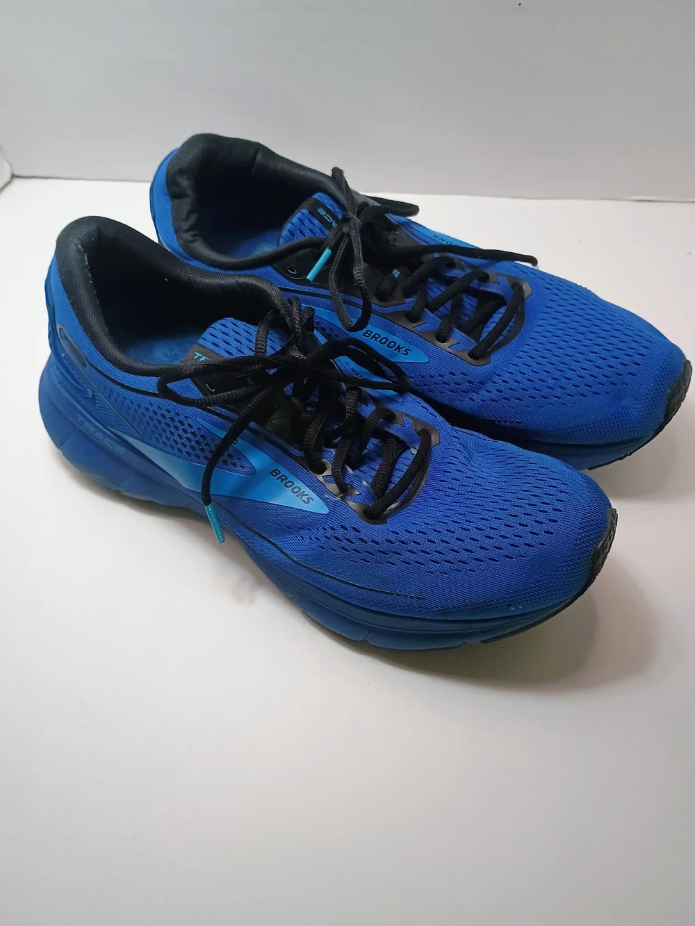 Brooks Trace 2 MENS 11 Shoes Road Running Trainer Responsive Blue Malibu